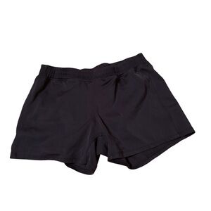 Onzie Men’s yoga shorts